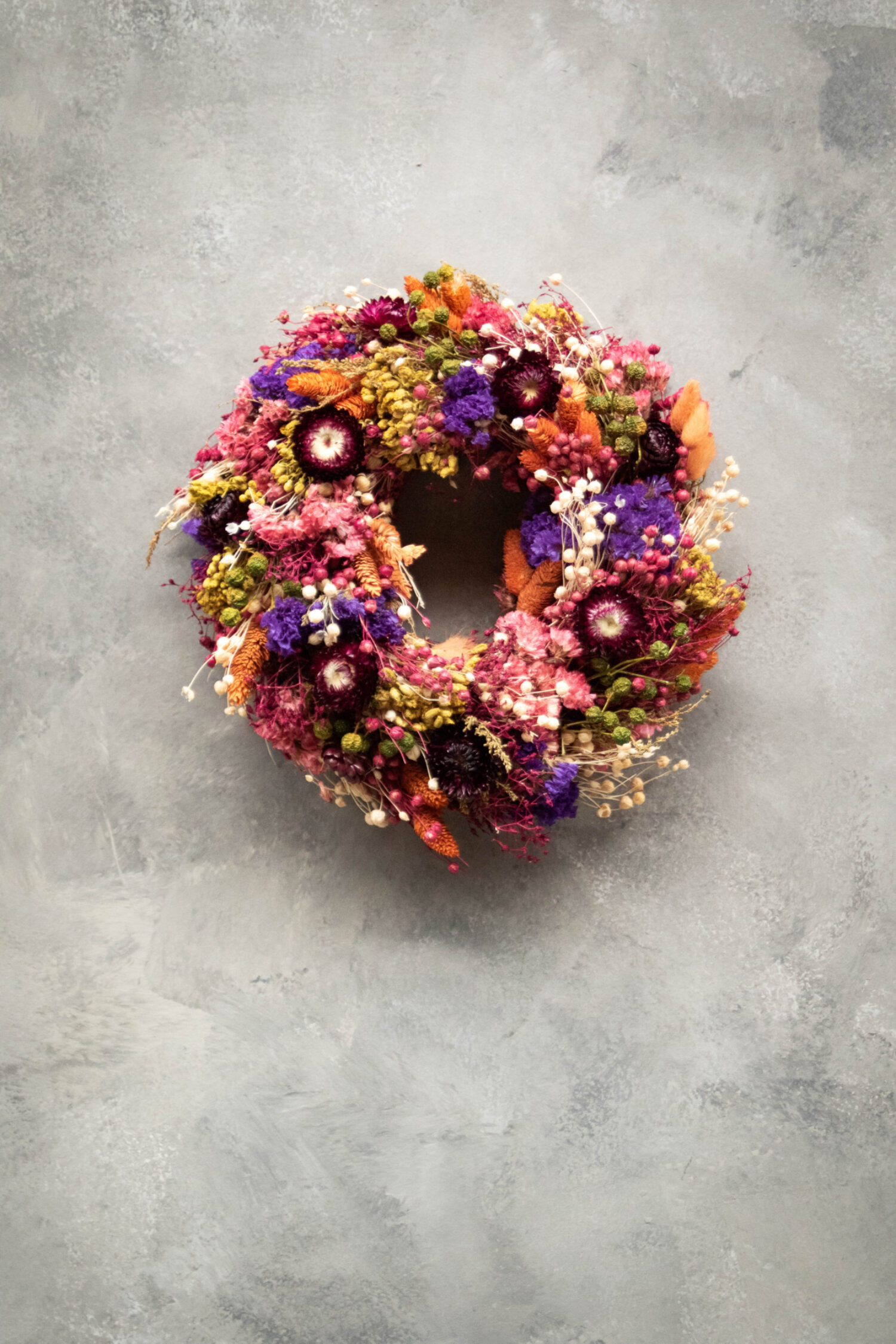 Maylia wreath, mix flowers