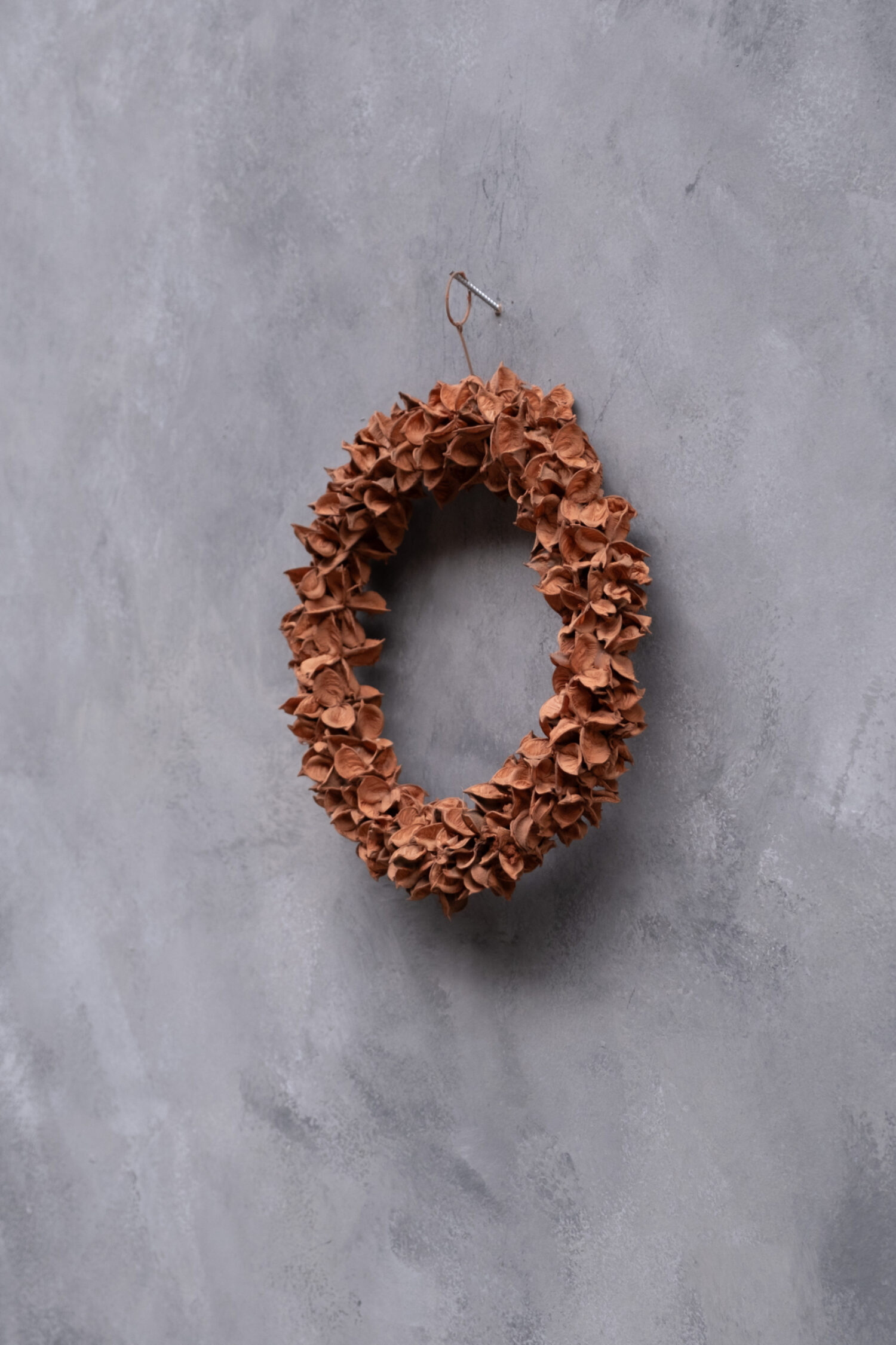 Cotton pod wreath thin