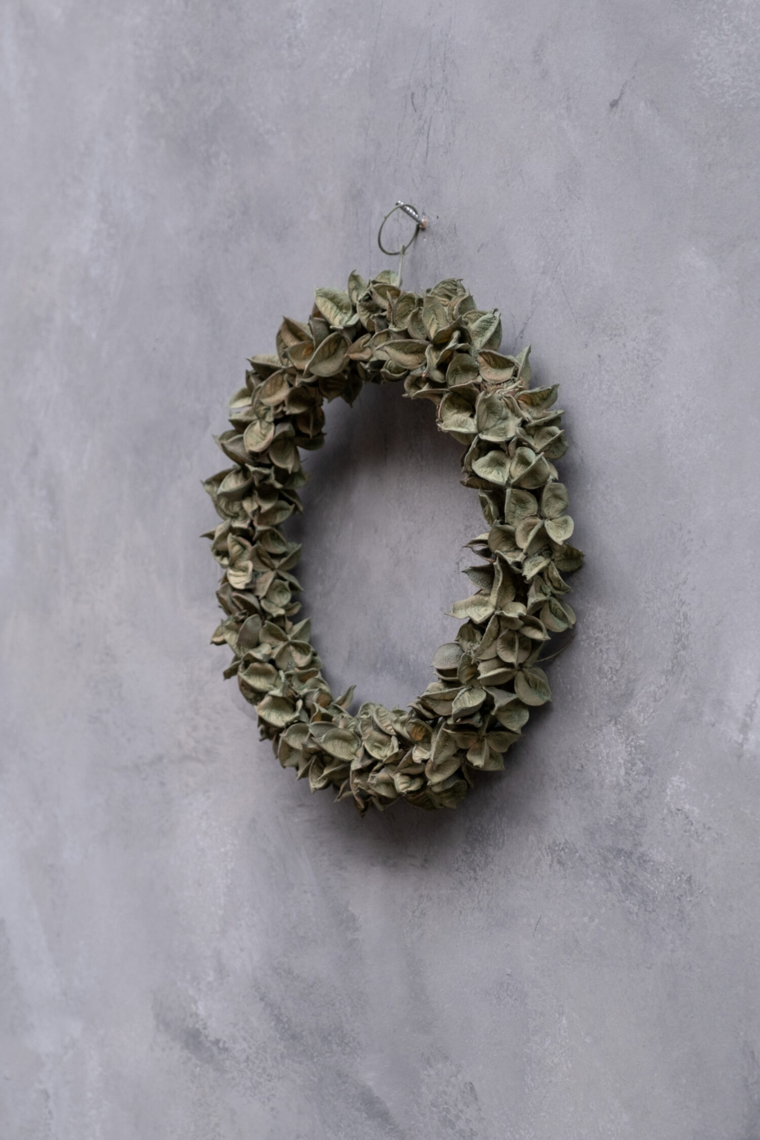 Cotton pod wreath thin